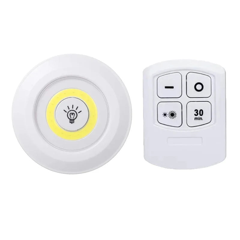 Luminária de LED com Controle Remoto